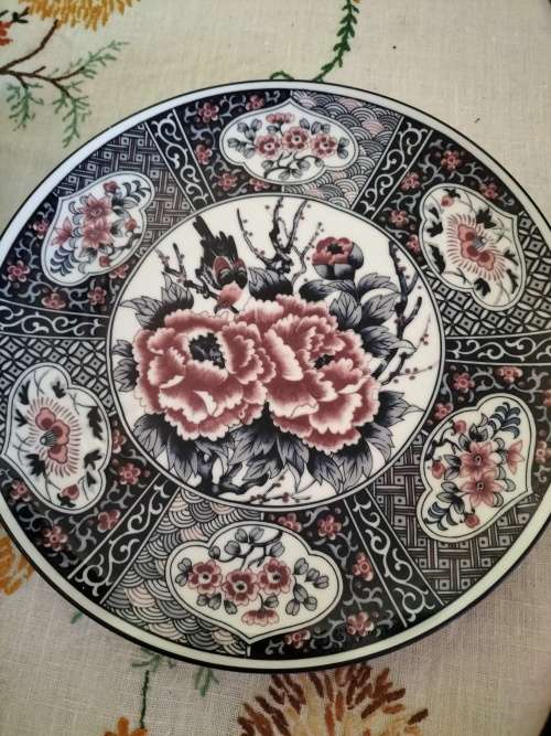 Large Imperial Imari Collectors Plate