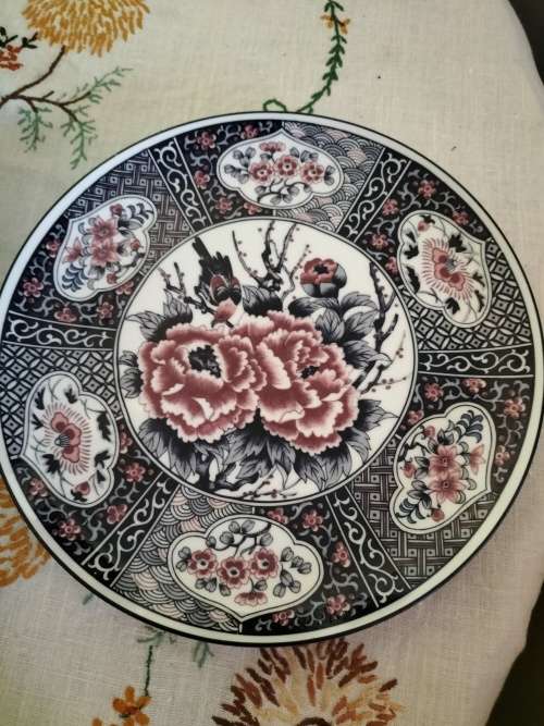 Large Imperial Imari Collectors Plate