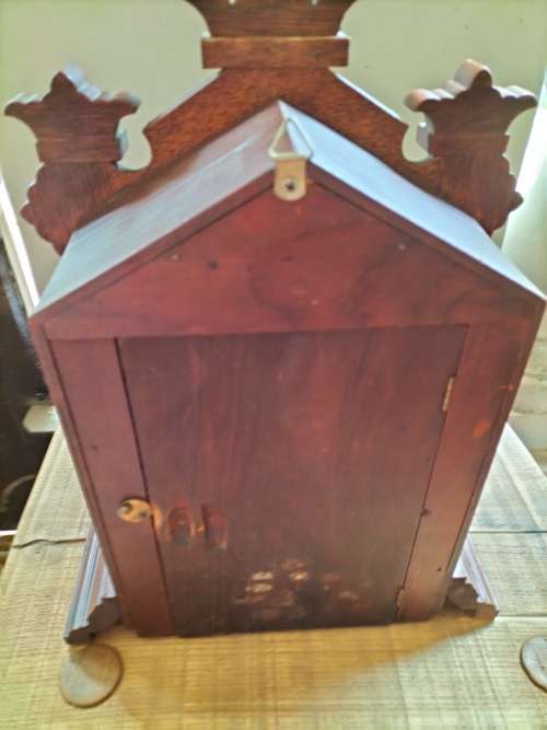Wooden Bracket Mantel Clock
