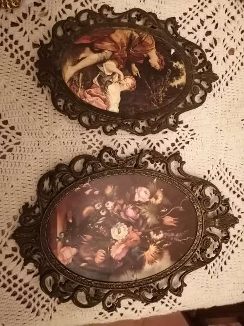 Italian Silk framed Pictures in metal Frames