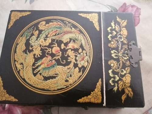 Chinese Shaving Box