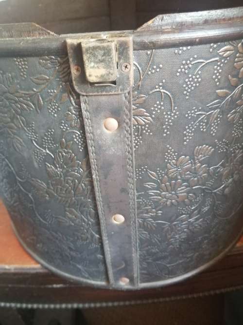 Ladies Hatbox