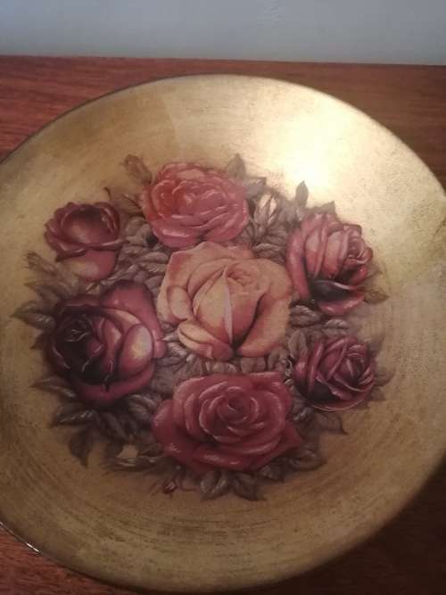 Mark and Spencer Gold Leaf Rose Bowl