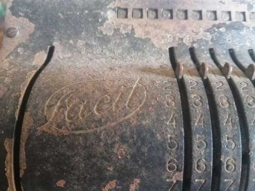 Vintage Mechanical Adding Matching Facit