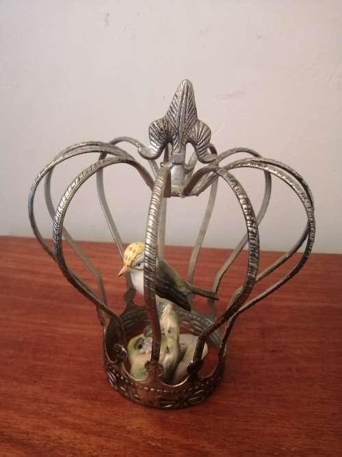 Adderly Fire Crest Bird Figurine with Silver Tone Crown