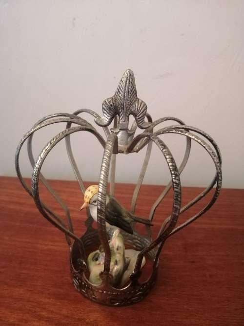 Adderly Fire Crest Bird Figurine with Silver Tone Crown