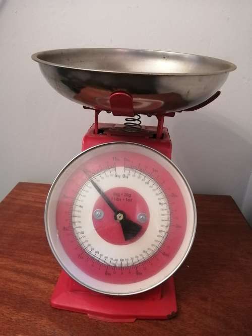 Red Enamel Kitchen Scale