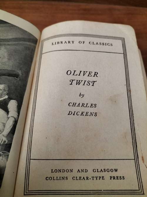 Oliver Twist & The Pickwick Papers by Charles Dickens