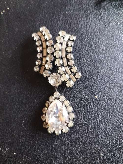 Crystal Hanging Brooch
