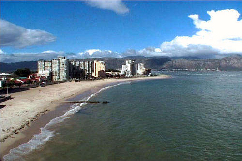 School holidays @ Strand Pavillion, Cape Town from 08 - 15 July(7 Nights)2 Bedrooms/sleeps 6
