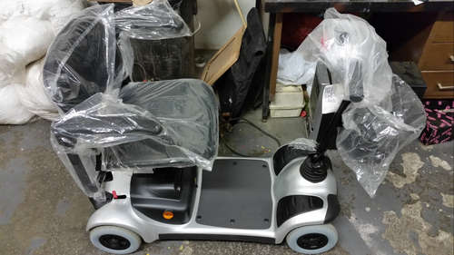 Mobility scooter ( Shopmaster HS-295e)