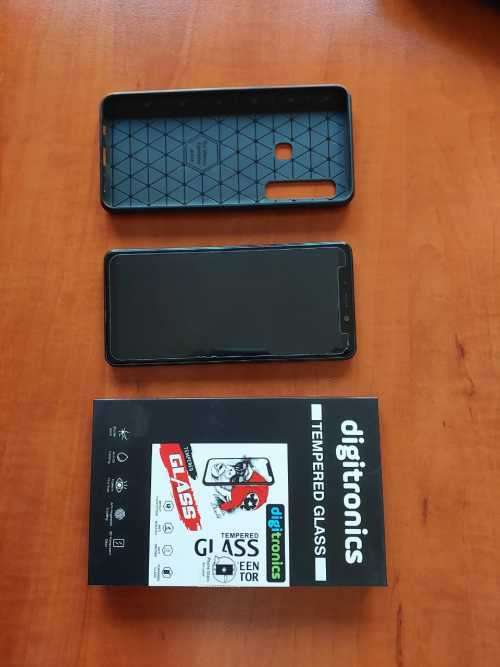 Samsung Galaxy A9 (2018) (damaged on the back)