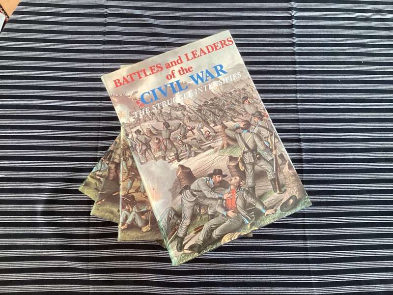 Battles and Leaders of the Civil War. Four volume boxed set. Excellent condition.