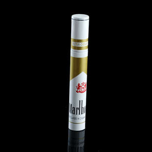 Marlboro light cigeratte lighter
