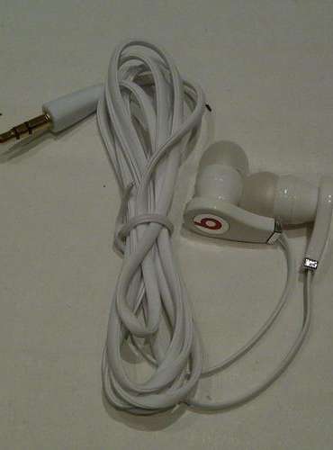 COLOURFUL STEREO EARPHONES! GREAT SOUND!!!