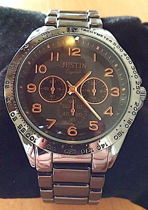 Brand New Stylish Swiss Movement Mens Watch