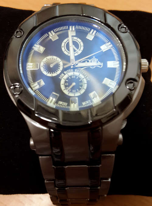 GREAT GIFT! Brand New Stylish Mens Watch