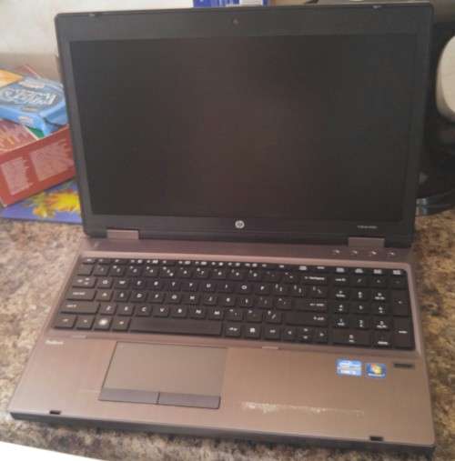 Beautiful HP Core i5 320GB