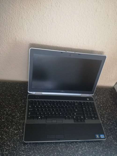 Dell Core i7 8GB RAM 500GB HD