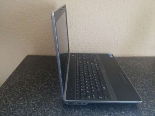 Dell Core i7 8GB RAM 500GB HD