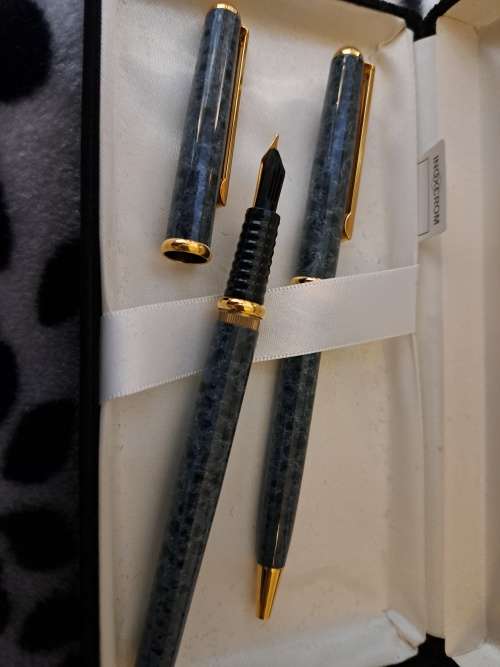 Vintage inoxcrom pens for sale  Inoxcrom Gold Electroplated 23Kts pens Writing Gift Set