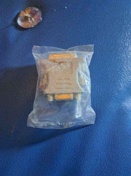 Computer adaptor
