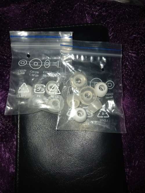 Earphone buds cell phones ear pieces