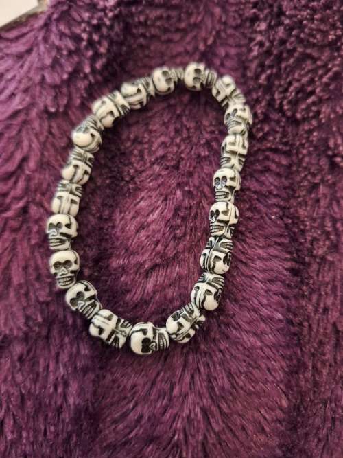 Jewellery Skulls Bracelets