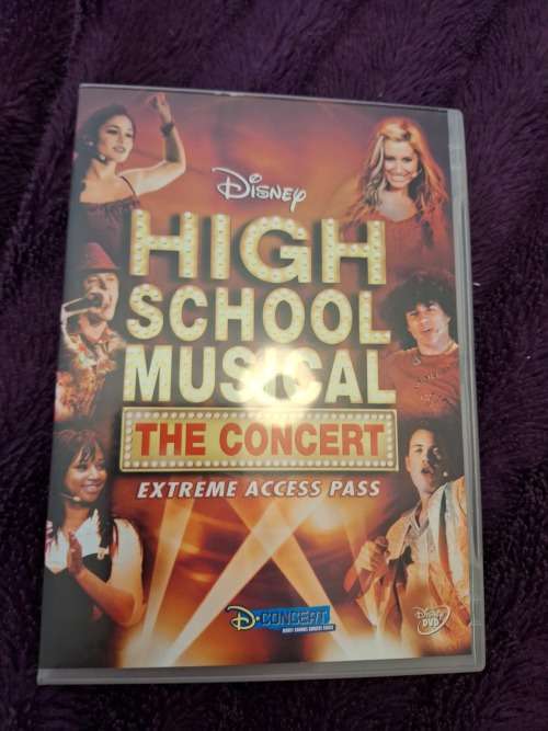 Movies and Television HIGH SCHOOL MUSICAL the concert DVD