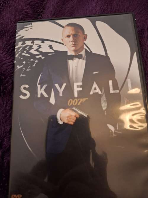 Movies and TeleJames Bond SKY Fall 007 DVD