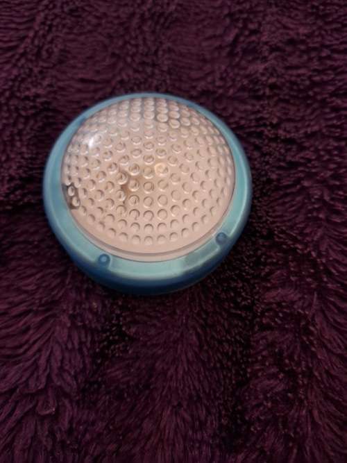 Press light battery