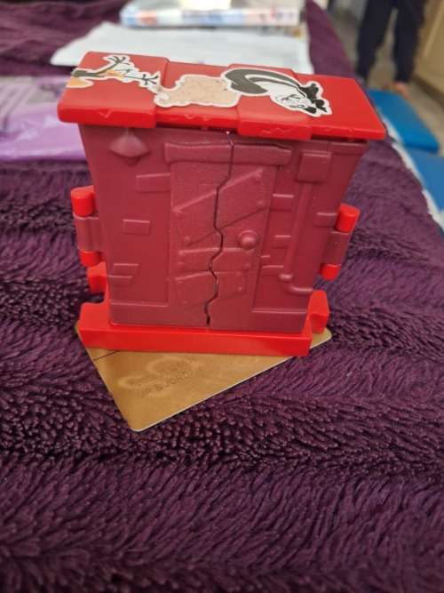 Kids toy door Fun and Games