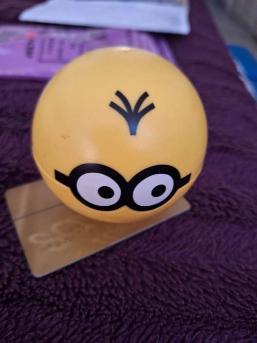 Minion Head Ball yellow