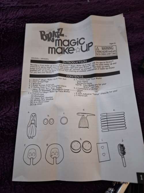 Bratz Magic Make up kit dolls accessories