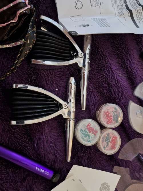 Bratz Magic Make up kit dolls accessories