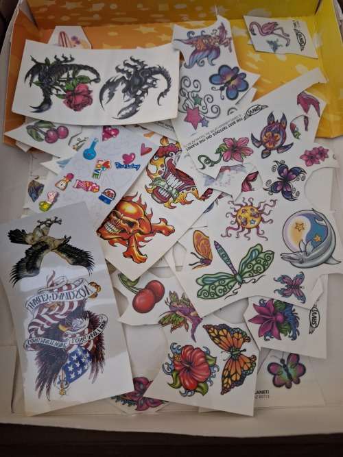 Tattoo kit Temporary mixed lot