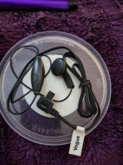 Mobicel head set Cell phone
