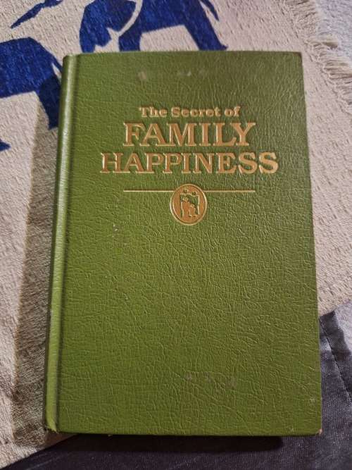 BOOKS FOR The Secret of family happiness book