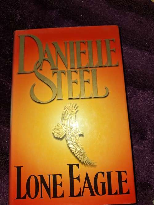 Books  Danielle Steel Lone Eagles