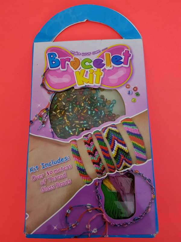 ARTS AND CRAFTS Bracelet Kit Arts and Crafts