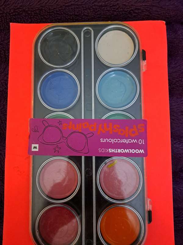 Water Coloures paint set