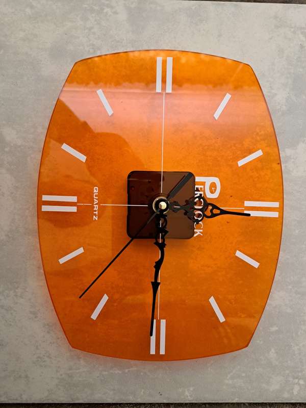CLOCKS HOME MADE PERSPEX CLOCKS TIME KEEPER