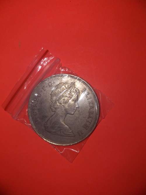 VINTAGE COLLECTIONS COINS 1981 Prince of Wales and Lady Dianna COINS money