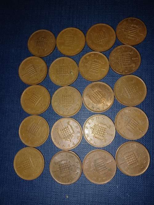 1 New Penny Coins Great Britain - Great Britain: Queen Elizabeth II Penny Vintage Coins