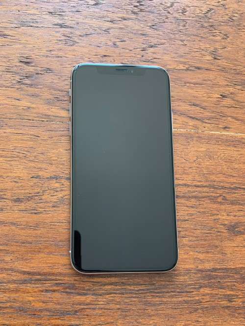 iPhone X 256GB Silver, 1 year old in Excellent Condition
