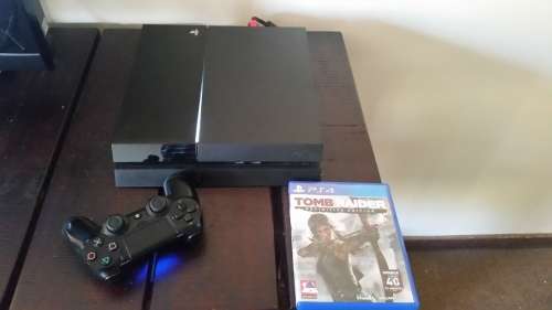 SONY PS4 - 500GB - Sony Wireless Controller - Tomb Raider Definitive Edition