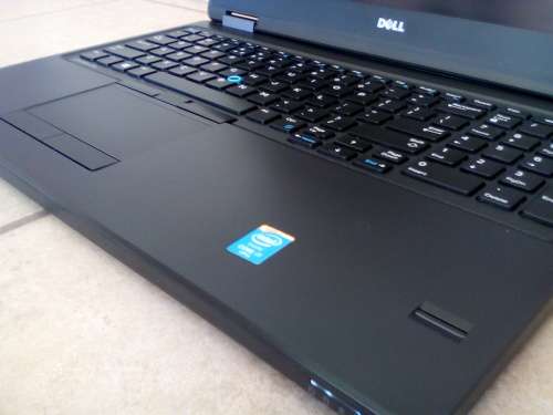 Dell Latitude E5550 - 15.6" 1920x1080 -  i7-5600U - 500 GB HDD - 8 GB RAM  - Backlit Keyboard - HDMI
