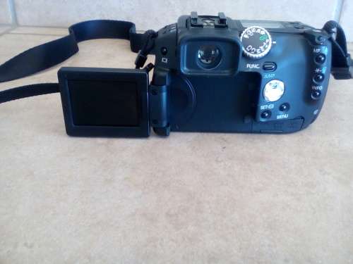 **R14000.00** CANON POWERSHOT PRO 1 ULTRASONIC  | 8 MP | 7 x ZOOM  | Digital Camera and MORE