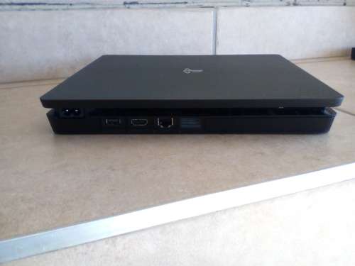 **R6500.00** SONY PS4 SLIM CONSOLE 500 GB HDD - 1 × SONY WIRELESS CONTROLLER - NEWEST DESIGN