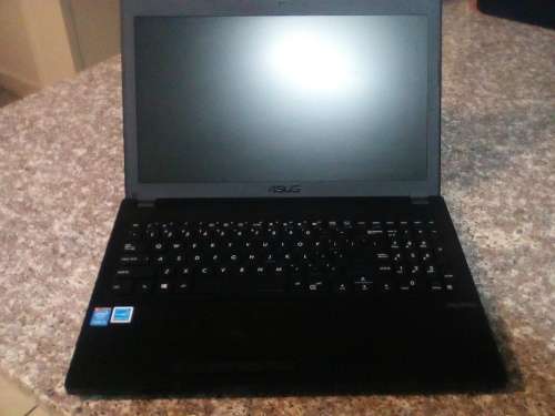 Asus PU551La-Xo125P Pro Essential Intel Core i5-4210U 1.7 GHz 15.6" 1366x768 LED 4GB DDR3L